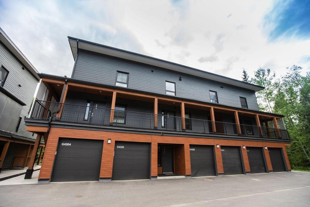 The Mac Shack By Revelstoke Vacations Exterior foto